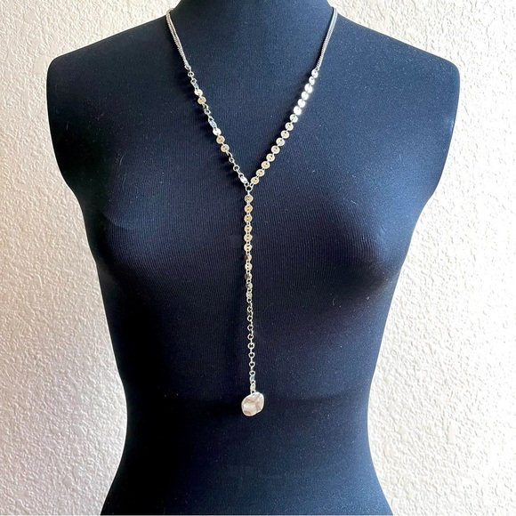 Jewelry - Silver Tone Textured Pendant Y Necklace